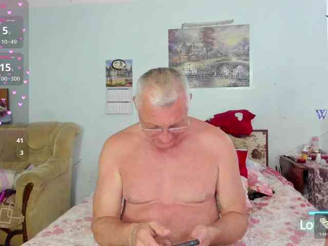 ladyred1 webcam