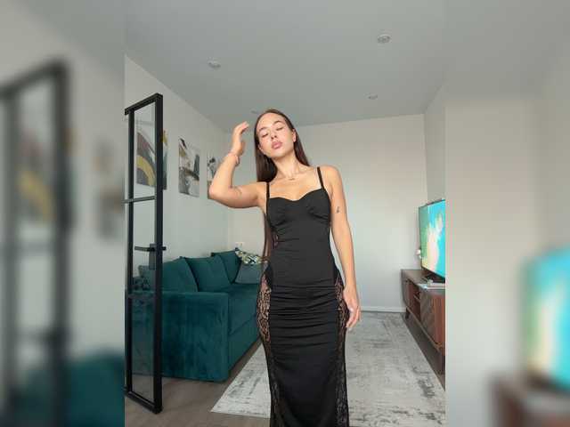 EmilyPure live cam on BongaCams