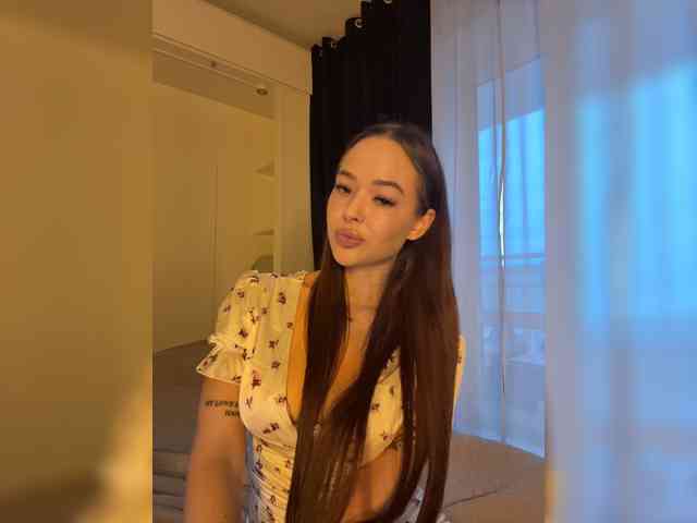 EmelyExx webcam