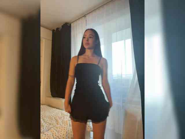 EmelyExx webcam