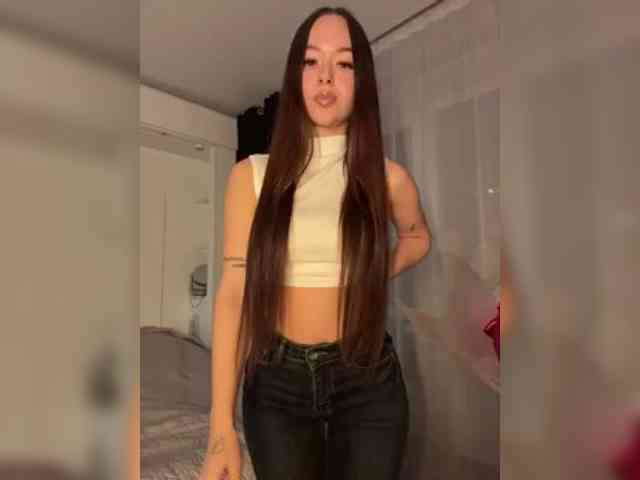 EmelyExx