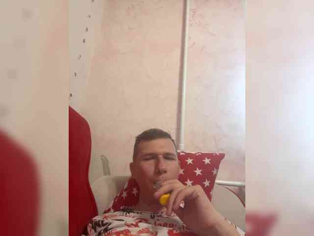 LoveMarkusik Sex Cam Show