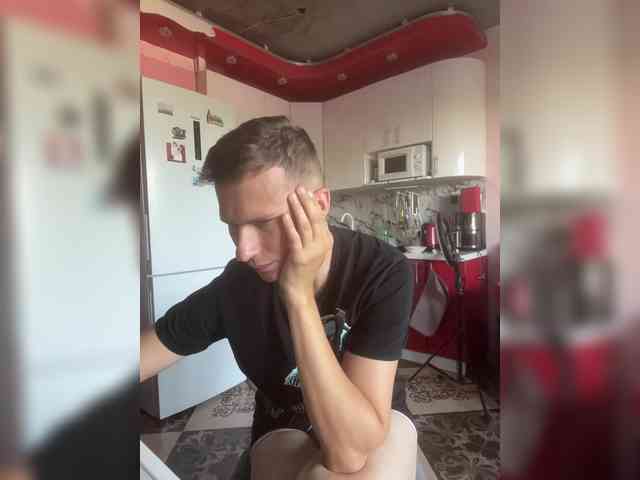 LoveMarkusik Sex Cam Show