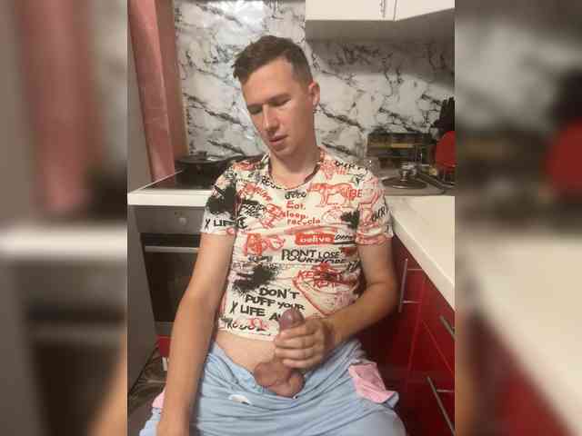 LoveMarkusik Sex Cam Show