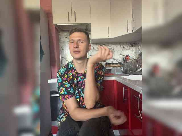 LoveMarkusik Sex Cam Show