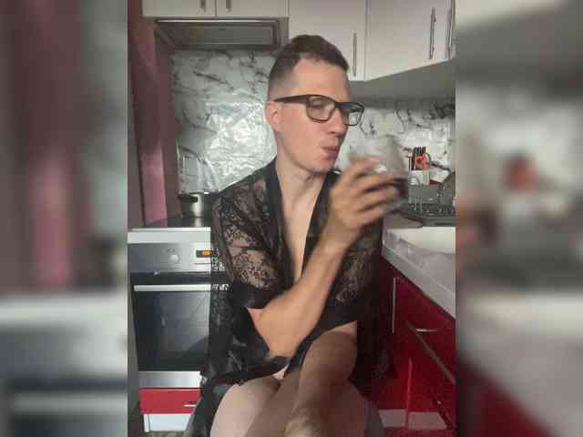 LoveMarkusik Sex Cam Show