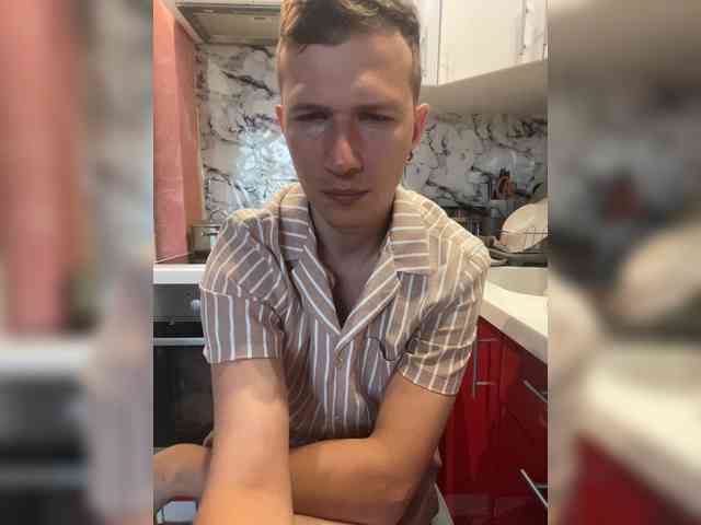 LoveMarkusik Sex Cam Show