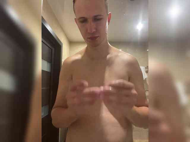LoveMarkusik Sex Cam Show
