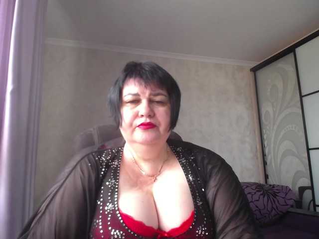 le modèle DianaLady est en webcam porno dans un show sur le site bongacams, il possède les tags suivants: White/Caucasian,Brunette,Shaved