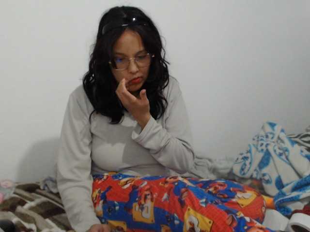 valak133 live cam on BongaCams