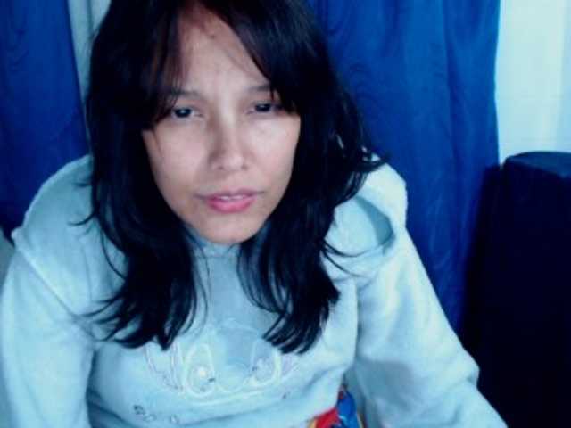 valak133 live cam on BongaCams