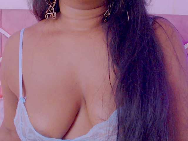 NiaPratt live cam on BongaCams
