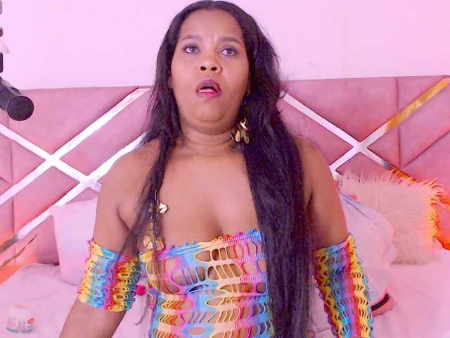 NiaPratt live cam on BongaCams