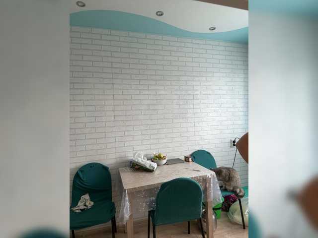 -BuSiNkA