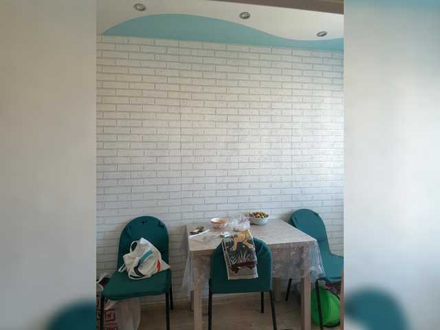 -BuSiNkA