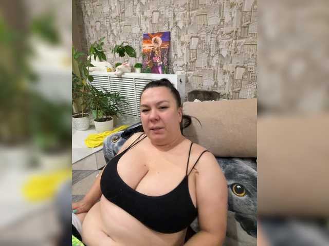 Lady-L live cam on BongaCams
