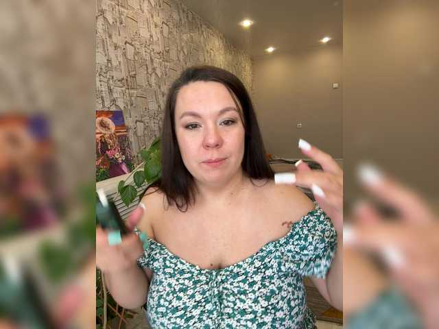 Lady-L live cam on BongaCams