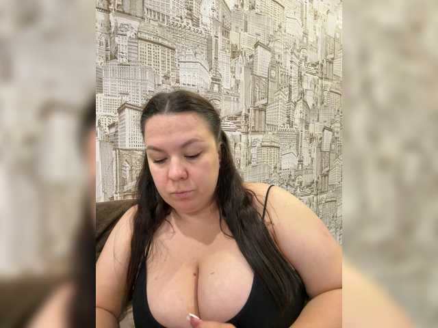 Lady-L live cam on BongaCams