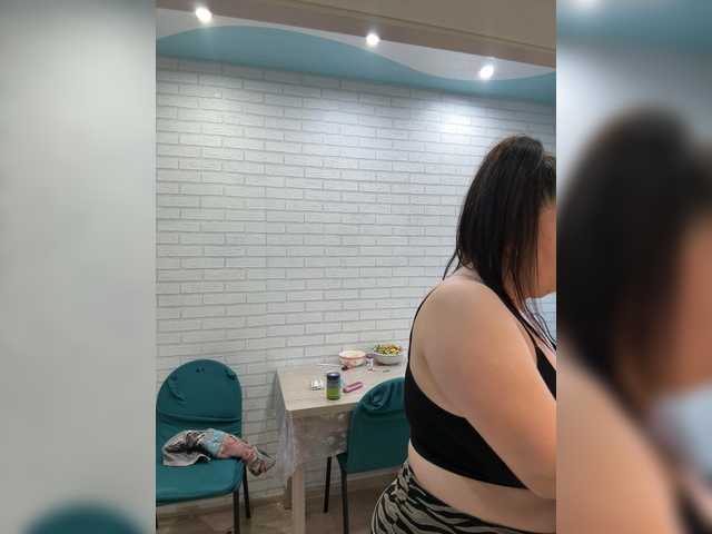 Lady-L live cam on BongaCams