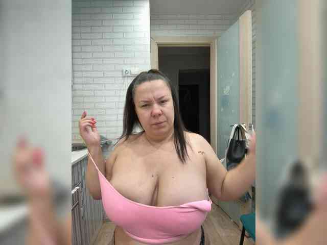 -BuSiNkA webcam