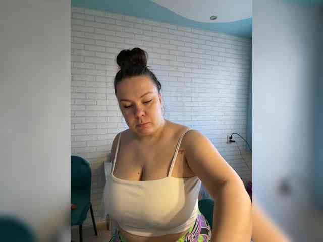 -BuSiNkA webcam