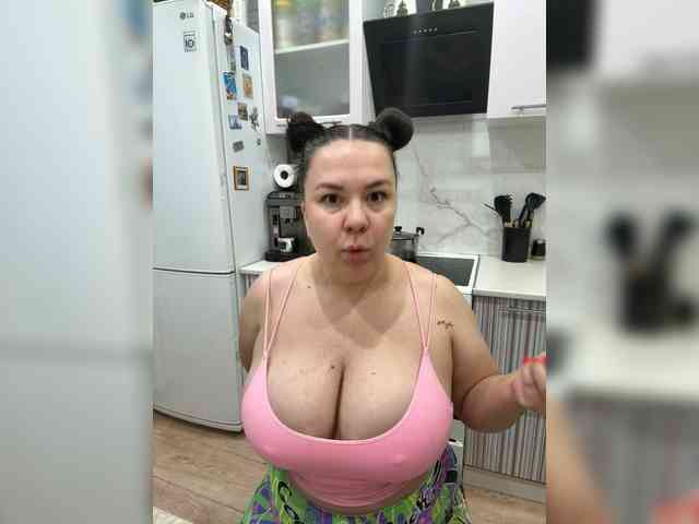 -BuSiNkA webcam