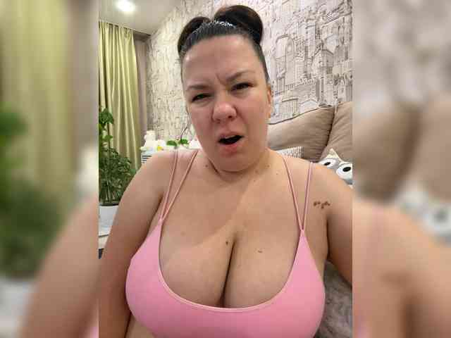 -BuSiNkA webcam