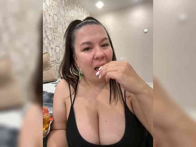 -BuSiNkA webcam