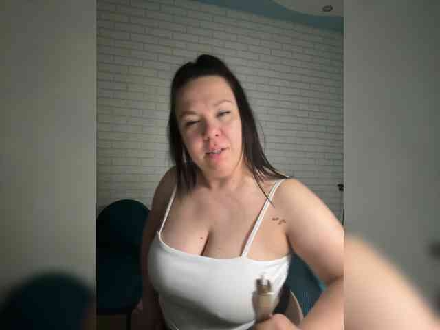 -BuSiNkA webcam