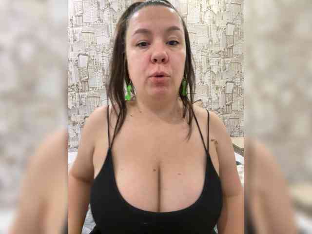 -BuSiNkA webcam