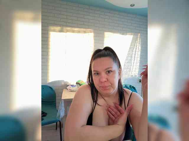 -BuSiNkA webcam