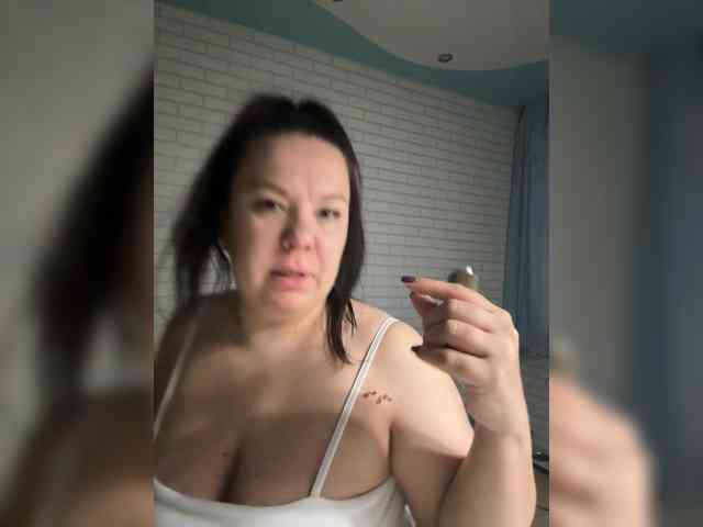 -BuSiNkA webcam