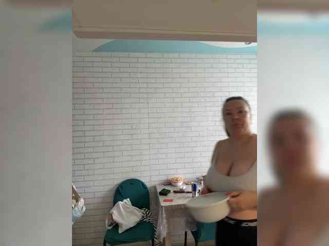 -BuSiNkA webcam