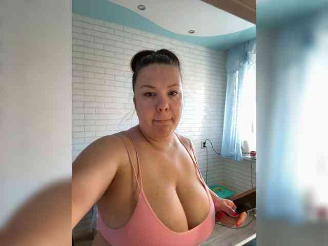 -BuSiNkA webcam
