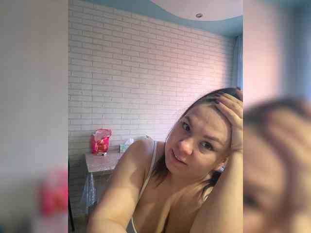 -BuSiNkA webcam