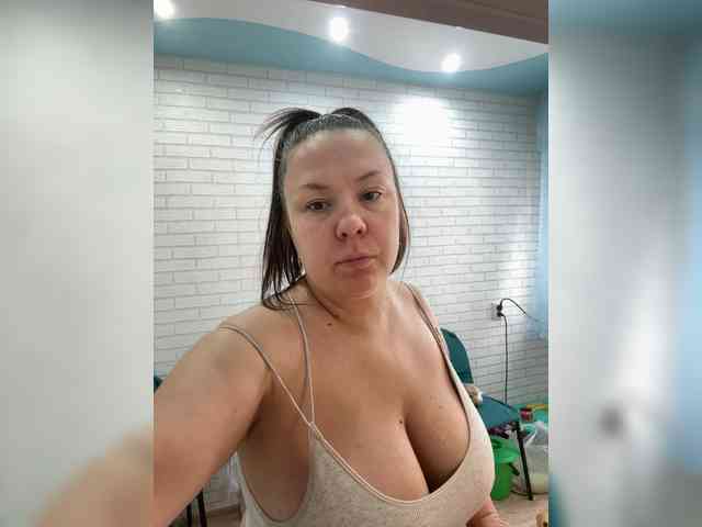 -BuSiNkA webcam