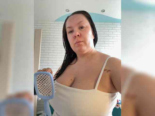 -BuSiNkA webcam
