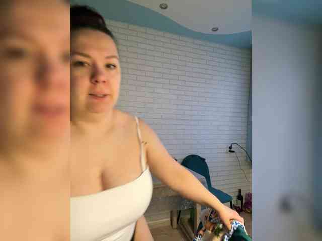 -BuSiNkA webcam