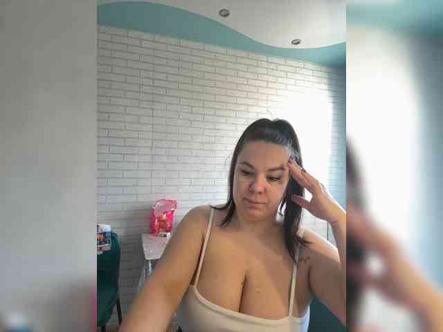-BuSiNkA webcam
