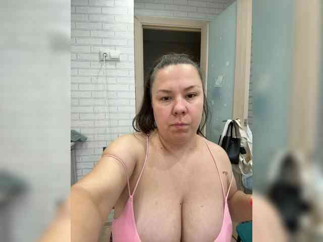 -BuSiNkA webcam