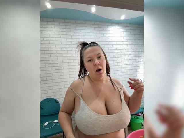 -BuSiNkA webcam