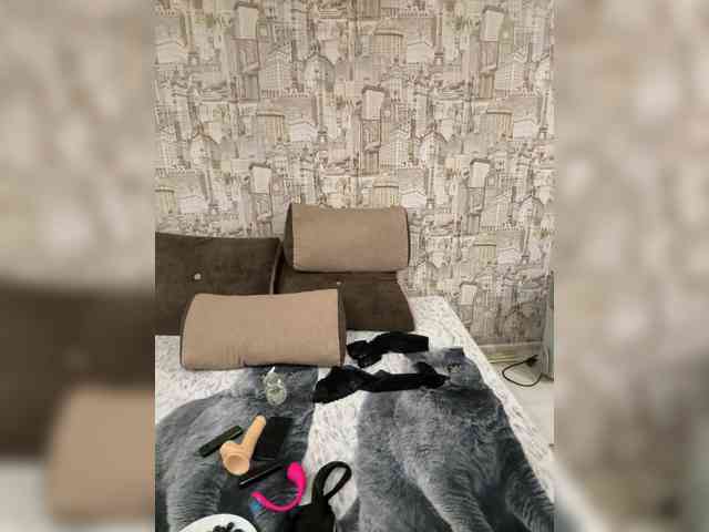 -BuSiNkA webcam