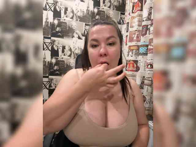 -BuSiNkA webcam