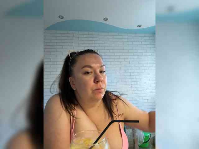 -BuSiNkA webcam