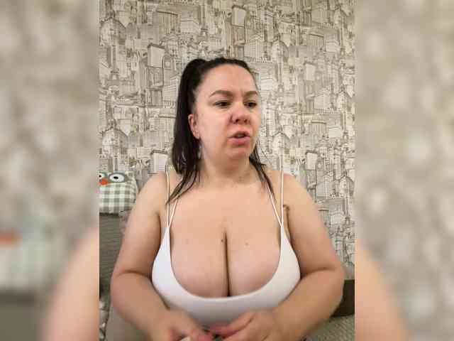 -BuSiNkA webcam