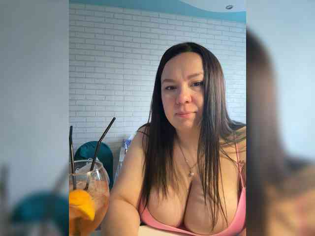 -BuSiNkA webcam