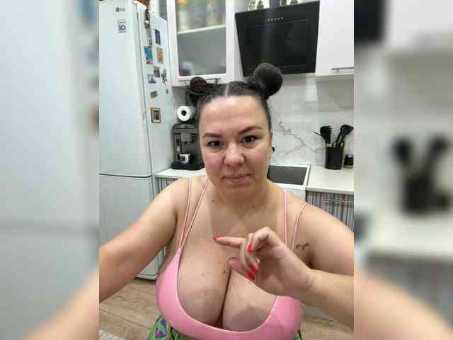 -BuSiNkA webcam