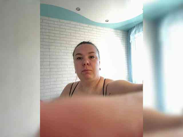-BuSiNkA webcam