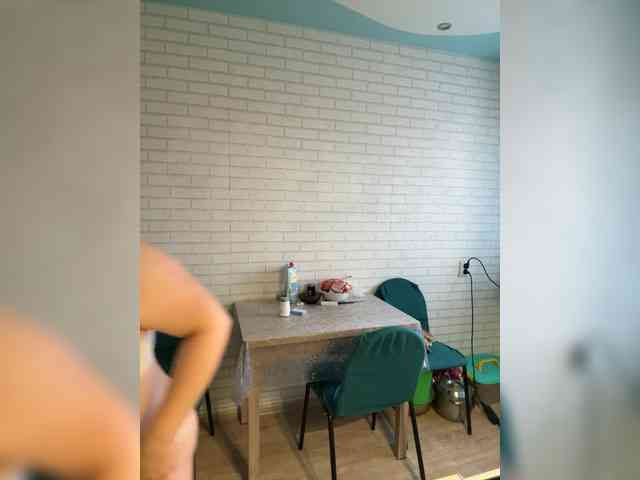 -BuSiNkA webcam