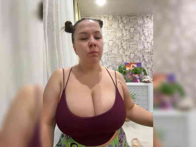 -BuSiNkA webcam